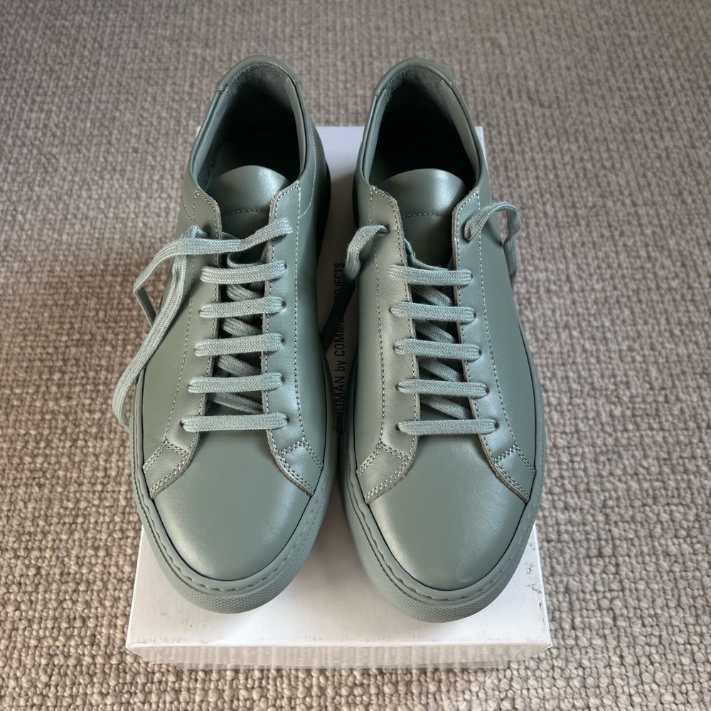 NIB Common Projects Original Achilles Leather Sneakers Vintage Green - size 39 - Picture 2 of 4